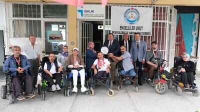 REKTÖR YARDIMCISI PROF. DR. SEZGİN ZEREN: "SPORCULARIMIZI TEBRİK EDİYORUM"