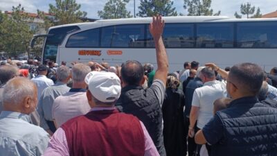 TAVŞANLI'DAN 42 HACI ADAYI DUALARLA UĞURLANDI