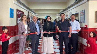 DUMLUPINAR’DA MİNİKLERİN YILSONU SERGİSİ