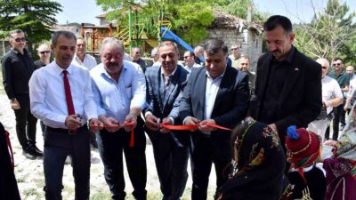 EMET GÜRPINAR KÖYÜNDE YILSONU KARMA SERGİ