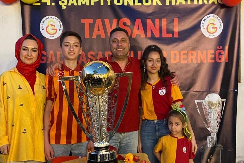 GALATASARAY'IN 24. ŞAMPİYONLUK KUPASI