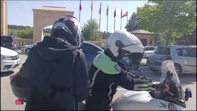 KÜTAHYA POLİSİ AYT’YE GEÇ KALAN, KİMLİK VE GİRİŞ BELGESİNİ UNUTAN