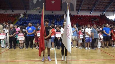 KÜTAHYA'DA GENÇLİK VE SPOR BAKANLIĞI BÜNYESİNDE GERÇEKLEŞTİRİLEN YAZ SPOR OKULLARI