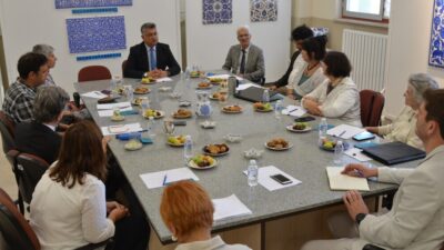 OSMANLI ÇİNİLERİ KÜTAHYA'DA YAŞATILIYOR