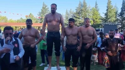 663. DOMANİÇ YAĞLI PEHLİVAN GÜREŞLERİ'NDE BAŞPEHLİVAN HÜSEYİN GÜMÜŞALAN OLDU