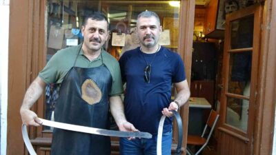 KÜTAHYA'NIN TAVŞANLI İLÇESİNDE, RAMAZAN MEYDE İSİMLİ MADEN İŞÇİSİ, HOBİ OLARAK