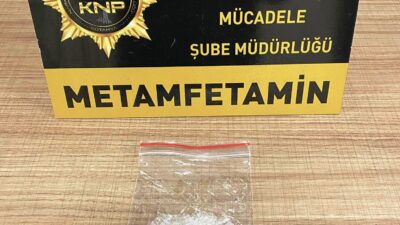 KÜTAHYA’DA OTOBÜSTE UYUŞTURUCU İLE YAKALANAN YOLCU TUTUKLANDI