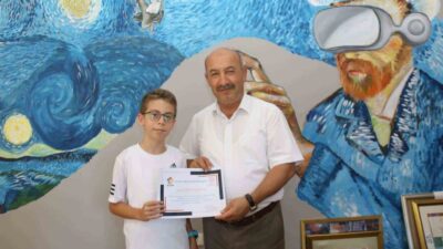 MÜDÜR BAŞYİĞİT’TEN BİLSEM YAZ OKULU ÖĞRENCİLERİNE KATILIM SERTİFİKASI