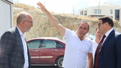 VALİ IŞIN, 1453 FETİH CAMİİ'NİN İNŞAAT ÇALIŞMALARINI İNCELEDİ