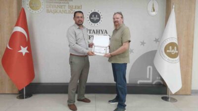 İNGİLTERE VATANDAŞI DARREN JOHN HOBSON, KÜTAHYA’DA MÜSLÜMAN OLDU