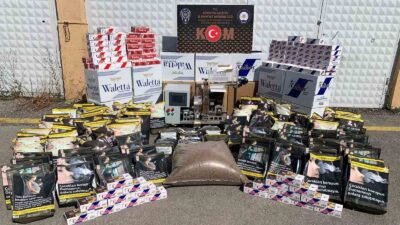 KÜTAHYA’DA 125 BİN 800 ADET MAKARON ELE GEÇİRİLDİ