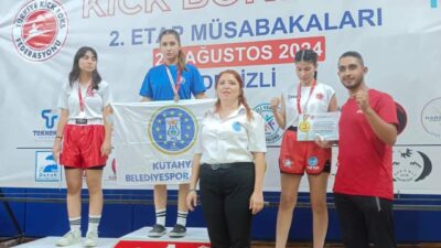 KÜTAHYALI SPORCULAR BAŞARIYA DOYMUYOR