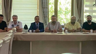 MUHTARLARDAN BELEDİYE KÜTAHYASPOR'A DESTEK