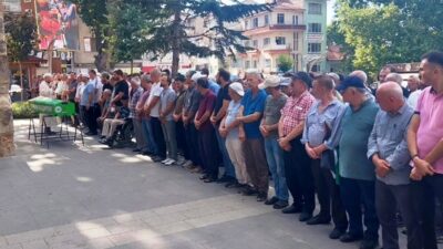 SİMAV’DA HAMAS LİDERİ İSMAİL HANİYE İÇİN GIYABİ CENAZE NAMAZI