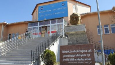 ÜNİVERSİTELERDE KAYIT İŞLEMLERİ SONA ERİYOR