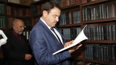 KÜTAHYA VAHÎD PAŞA YAZMA ESER KÜTÜPHANESİ 18 BİN 294 ESERLE