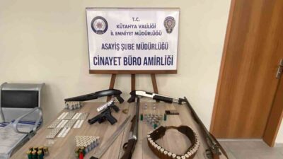 KÜTAHYA'DA SOSYAL MEDYA ÜZERİNDEN SİLAH, TÜFEK VE MÜHİMMAT PAYLAŞIMINDA BULUNAN