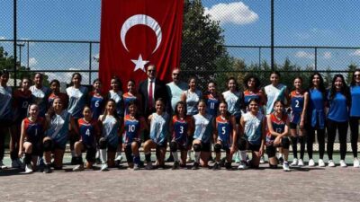 KÜTAHYALI SPORCULAR, ESKİŞEHİR'DE SPOR ŞENLİĞİNE KATILDI