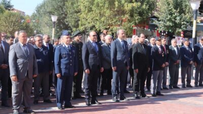 TAVŞANLI'DA GAZİLER GÜNÜ TÖRENLE KUTLANDI