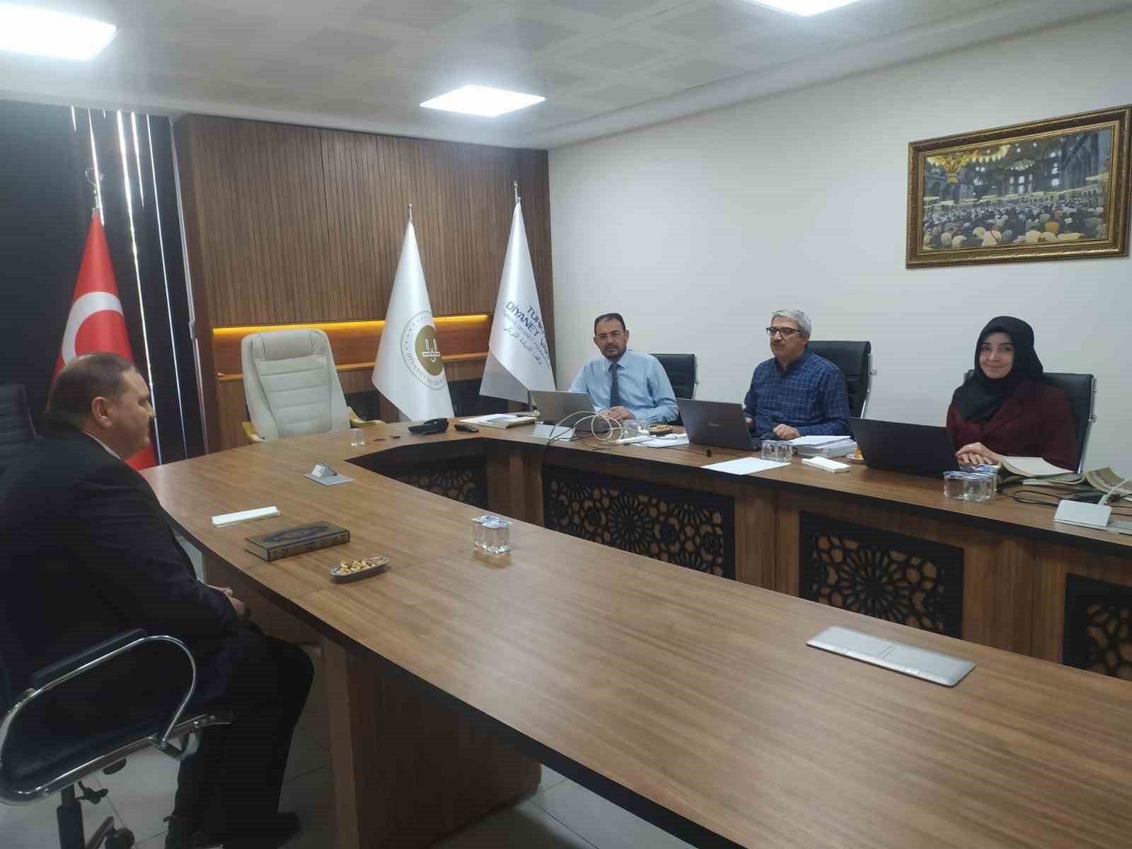 2025 YILI HAC ORGANİZASYONU İÇİN GÖREVLİ MÜLAKATLARI YAPILDI