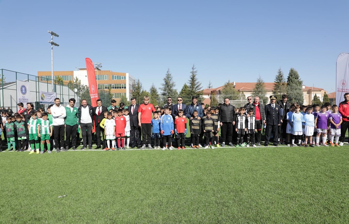 CUMHURİYET KUPASI'NIN ŞAMPİYONU BURSA KÜLTÜRSPOR OLDU