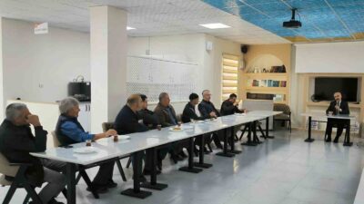 GEDİZ’DE UMRE SEMİNERİ