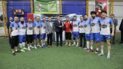 KÜTAHYA’DA, CUMHURİYET BAYRAMI ETKİNLİKLERİ KAPSAMINDA DÜZENLENEN HALI SAHA FUTBOL TURNUVASI