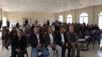 KÜTAHYA'DA "MAHALLEDE AİLE ATÖLYESİ" SEVİNDİRİYOR