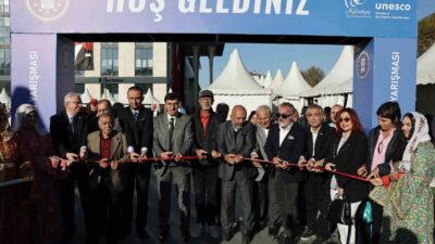 KÜTAHYA'DA 'YEREL KÜLTÜR SANAT VE ZANAAT GÜNLERİ' COŞKUSU