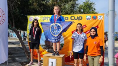 KÜTAHYALI SPORCULAR, ŞEHRE MADALYALARLA DÖNDÜ