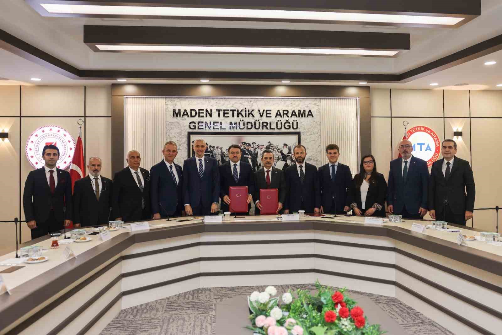 Simav Jeotermal OSB’de 9 kuyu için MTA ile sözleşme imzalandı