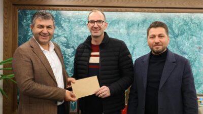 KÜTAHYA’NIN GEDİZ İLÇESİNDE, BELEDİYE BAŞKANI NECDET AKEL, İLÇEDE FAALİYET GÖSTEREN