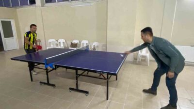 HİSARCIK’TA ÖĞRETMENLER ARASI MASA TENİSİ TURNUVASI SONA ERDİ