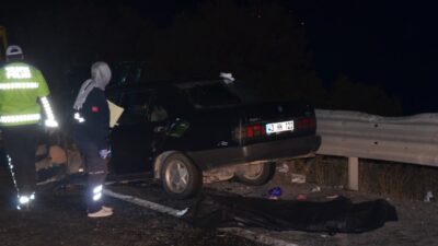 Tuna İŞLEYEN/TAVŞANLI (Kütahya), – KÜTAHYA’nın Tavşanlı ilçesinde, seyir halinde kepçeye