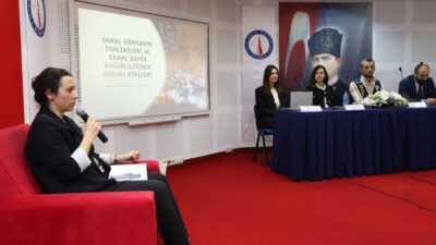 KÜTAHYA'DA 'SANAL BAHİS BAĞIMLILIĞI' KONULU PANEL