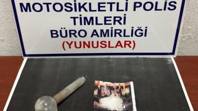 KÜTAHYA’DA YUNUS TİMLERİ 1 KİŞİNİN ÜZERİNDE UYUŞTURUCU ELE GEÇİRDİ