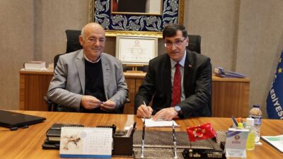 KÜTAHYA BELEDİYESİ, ŞEHRİN KÜLTÜREL DEĞERLERİNİ TANITMAK VE SANATIN YAYGINLAŞMASINA KATKI