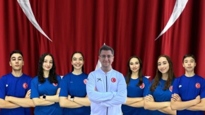 KARATECİLER VE ANTRENÖR MUSTAFA OĞULCAN ALIMCI