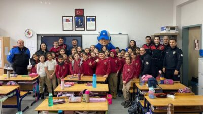 KÜTAHYA'DA ÇOCUKLARA TEHLİKELERDEN KORUNMA VE POLİSLİK MESLEĞİ ANLATILDI