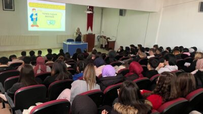 HİSARCIK MYO'DA ÖĞRENCİLERE İLK YARDIM EĞİTİMİ