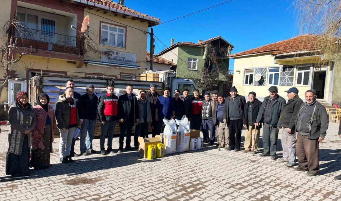 Hisarcık’ta 23 organik adaçayı üreticisine gübre desteği