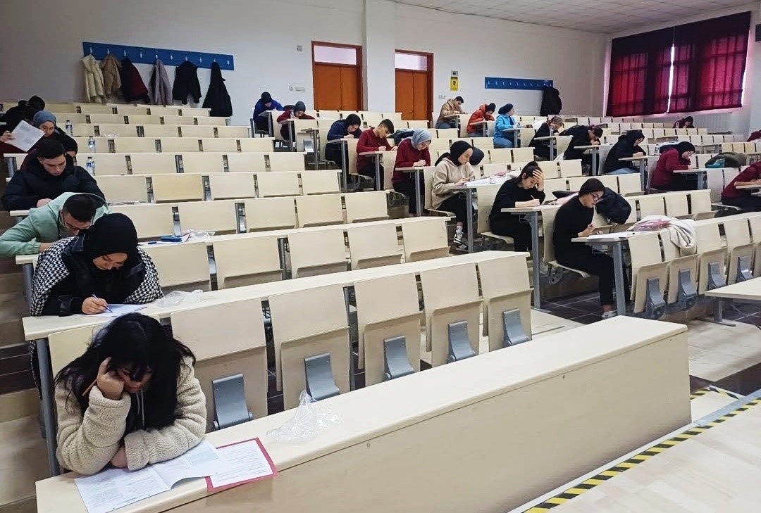 HİSARCIK’TA TYT SİMÜLASYON SINAVI DÜZENLENDİ