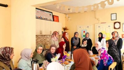 GENÇLİK BULUŞMASI 80 EVLER KUR’AN KURSU’NDA GERÇEKLEŞTİ