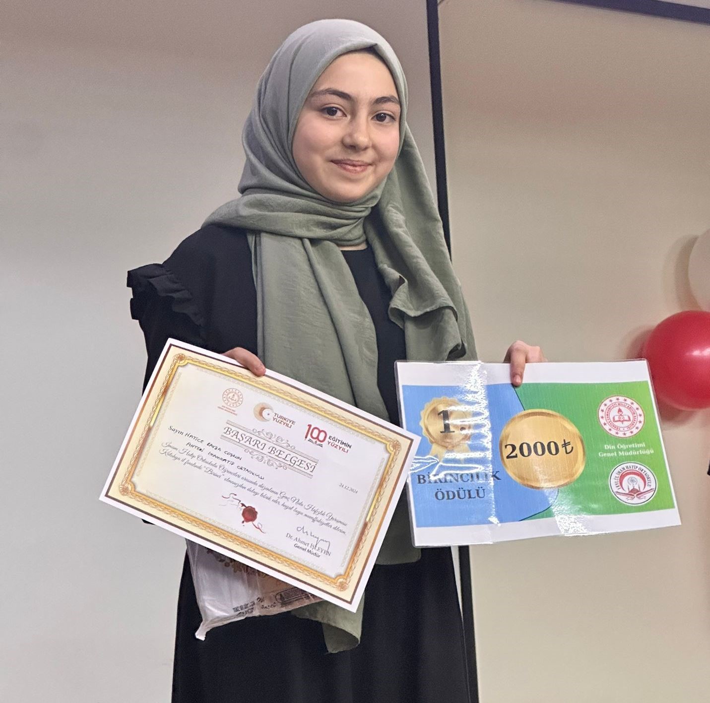 GENÇ NİDA KUR'AN-I KERİM'İ GÜZEL OKUMA YARIŞMASI İL BİRİNCİSİ HATİCE