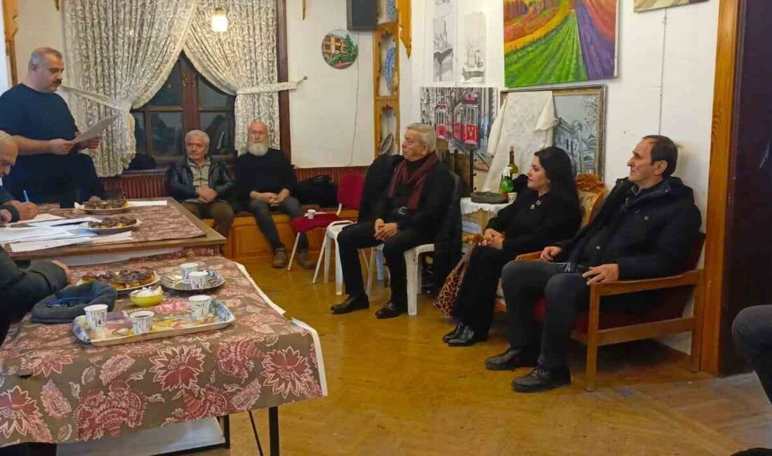 Kütahya Güzel Sanatlar ve Edebiyat Derneği’nin yeni yönetim kurulu belirlendi