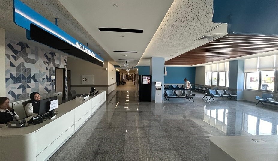 KÜTAHYA ŞEHİR HASTANESİ YONCALI YERLEŞKESİ’NDE ACİL ÜNİTE AÇILDI