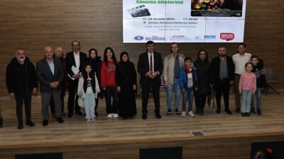 KÜTAHYA'DA 'AHMET ULUÇAY'I ANMA GECESİ' DUYGUSAL ANLARA SAHNE OLDU