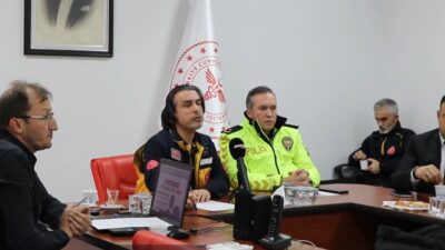 KÜTAHYA'DA AMBULANSLARA YOL VERME FARKINDALIĞI