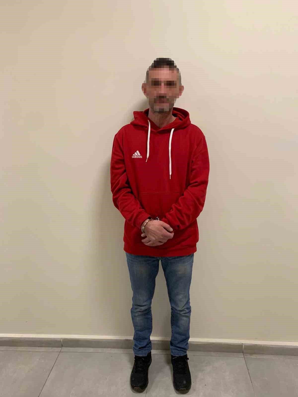 KÜTAHYA ASAYİŞ ŞUBE MÜDÜRLÜĞÜ ARANAN ŞAHISLAR BÜRO AMİRLİĞİ EKİPLERİ, CEZAEVİ