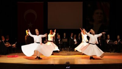 KÜTAHYA'DA 'ŞEB-İ ARUS VE MEVLANA'YI ANMA TÖRENİ